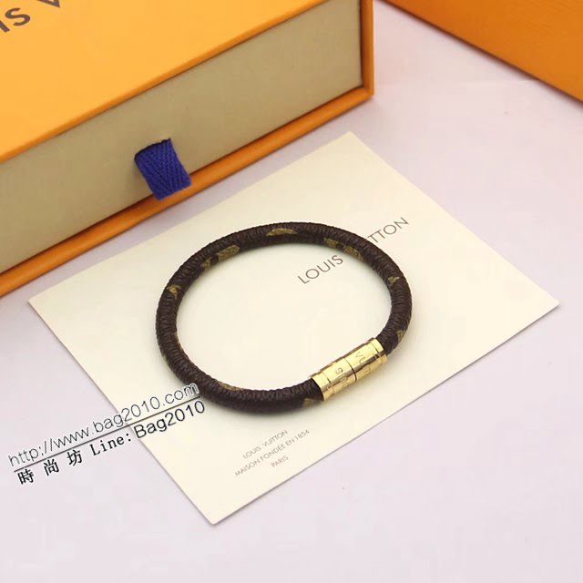 Louis Vuitton新款飾品 路易威登手鏈手環 LV老花咖格白格皮繩手鏈  zglv1881